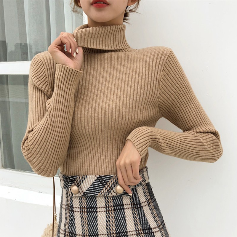 Cómo Llevar Suéter De Cuello Alto Para Armar Un Look Calientito Y A La
