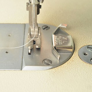 Prensatelas para máquina de coser, máquina de coser industrial, máquina de  coser plana de punto de cerradura, suministro de prensatelas con cremallera