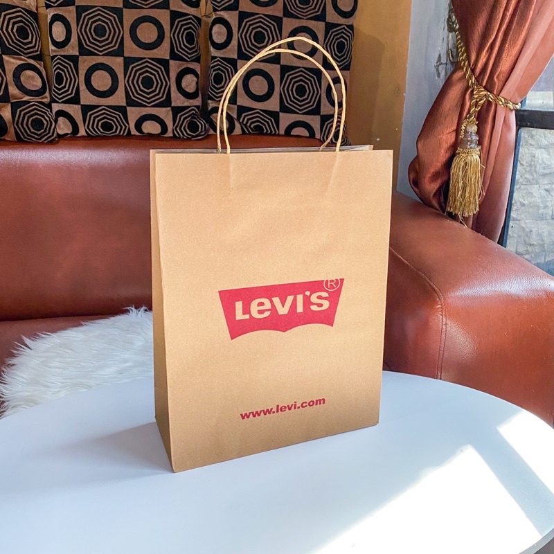 Bolsa levis 2024