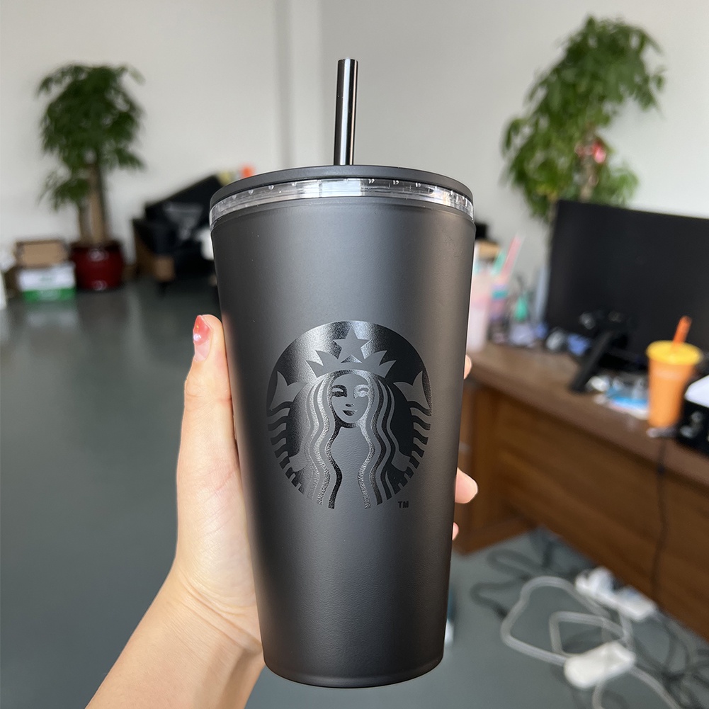 Starbucks Colombia - ¡Juntos podemos más🌎! Adquiere tu vaso reutilizable  Starbucks, llénalo con tu bebida favorita y ayudemos al planeta.☕  #StarbucksColombia