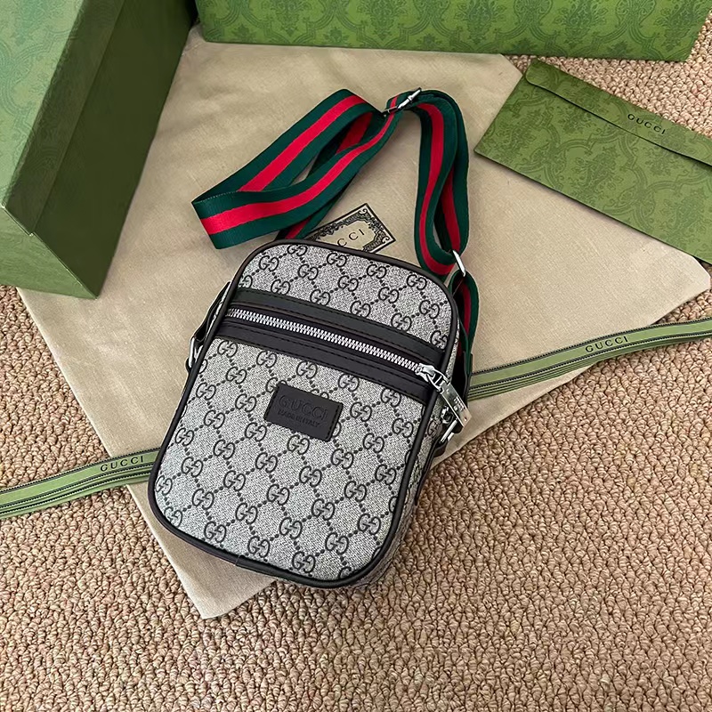 Cangureras para hombre online gucci