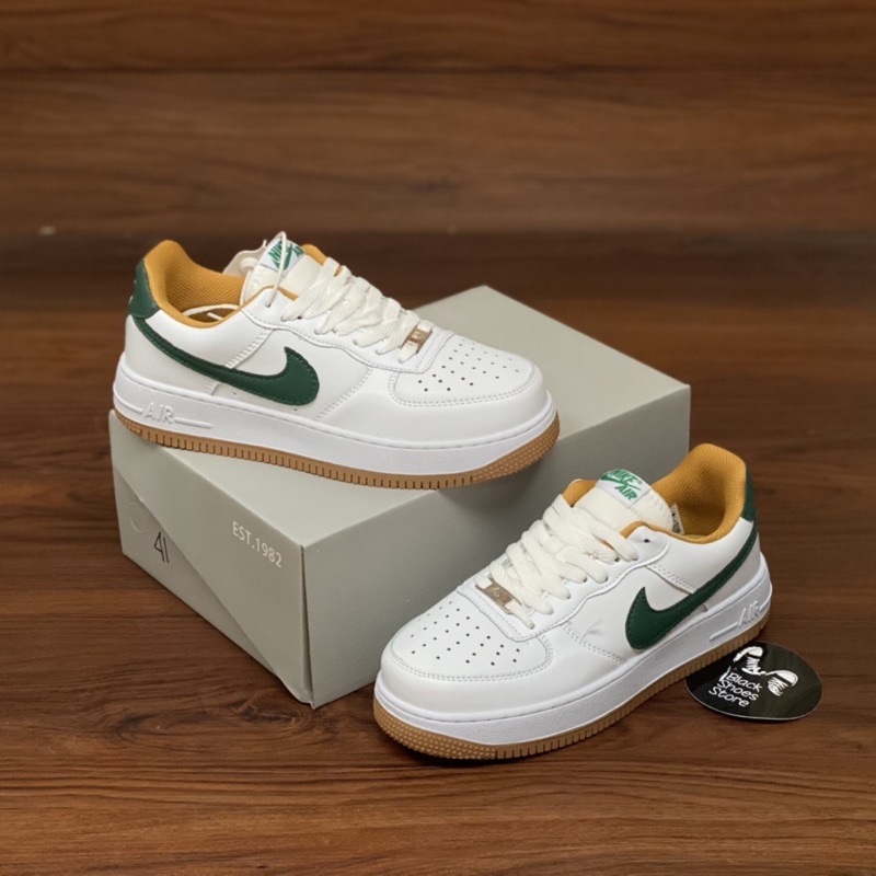 Nike air force amarillos cheap con blanco