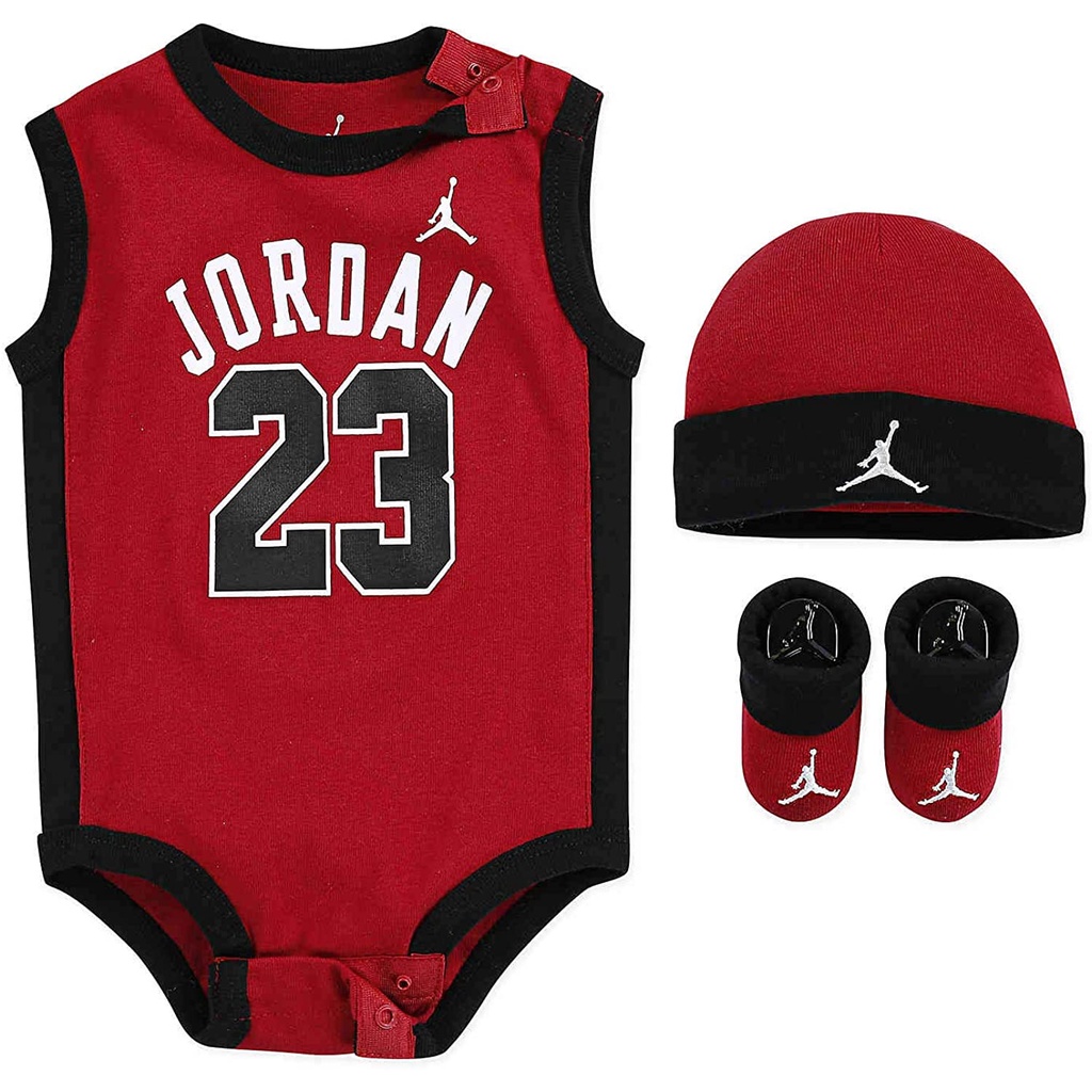 Ropa de bebé jordan recién nacido sale