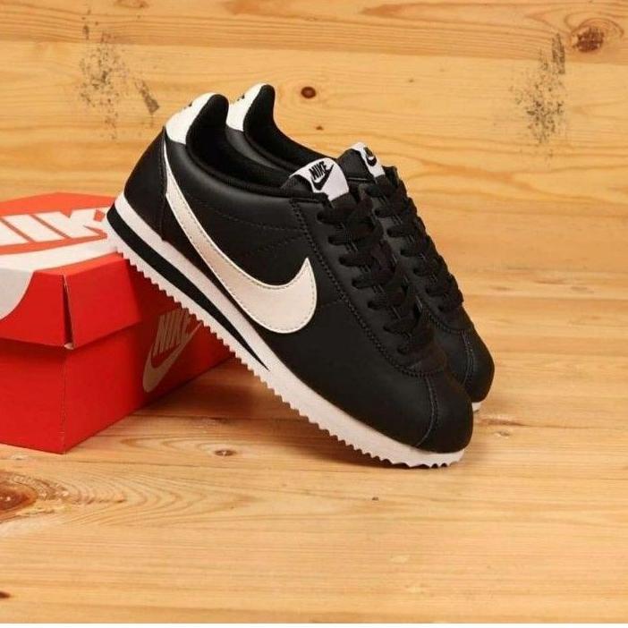 Nike 2025 cortez tela