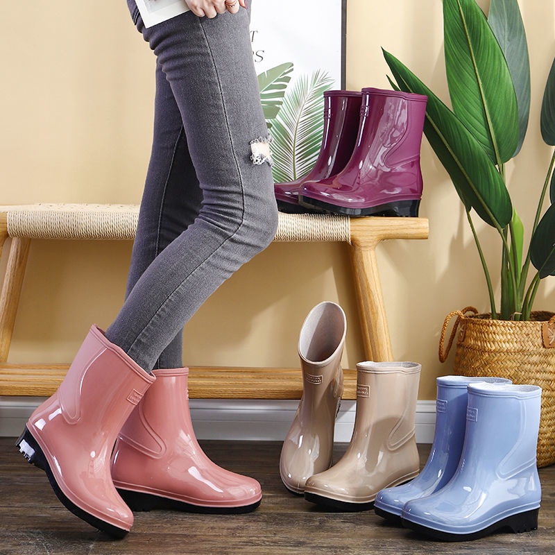 Zapatos De Lluvia De Moda Cortas Y Medianas Para Mujer Botas