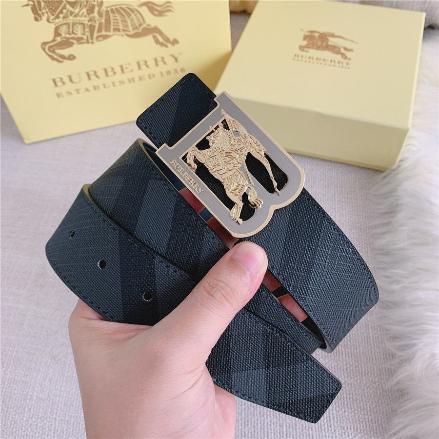Burberry diseñador letra online