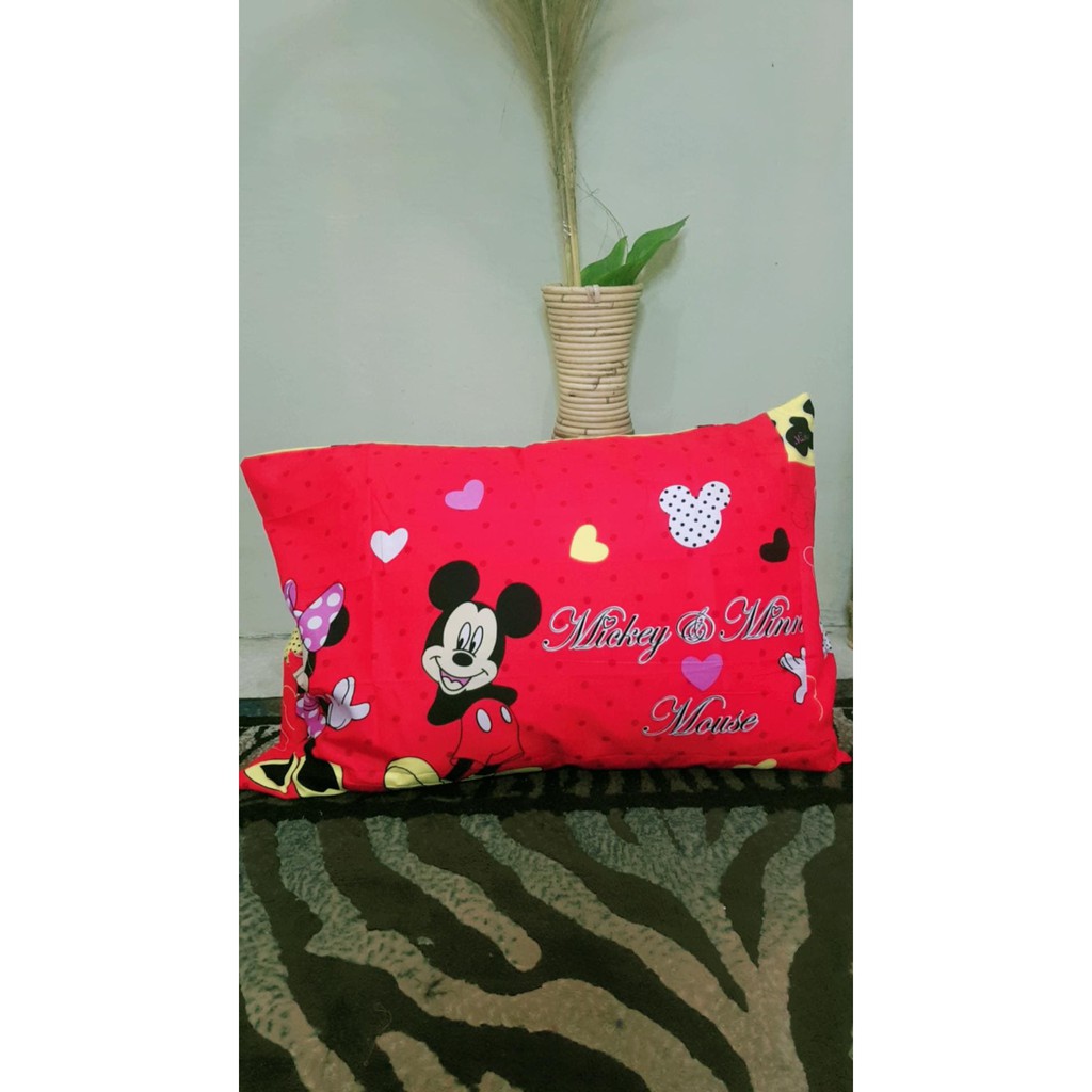 Almohada de mickey mouse hot sale