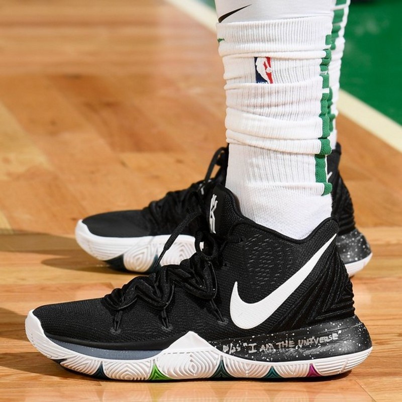 Zapatos de best sale kyrie irving