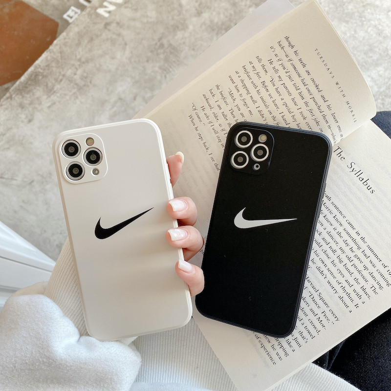 Crueldad problema Contaminar Funda De Teléfono Nike Swoosh Negro Blanco Para iPhone 14 13 12 11 Pro Max  X XS XR 7 8 Plus Goma De Silicona Líquida Estampado Lateral | Shopee  Colombia