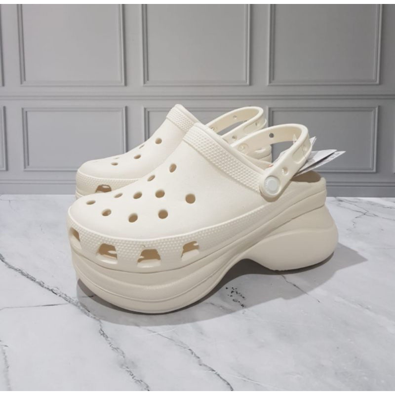 sandal crocs shopee