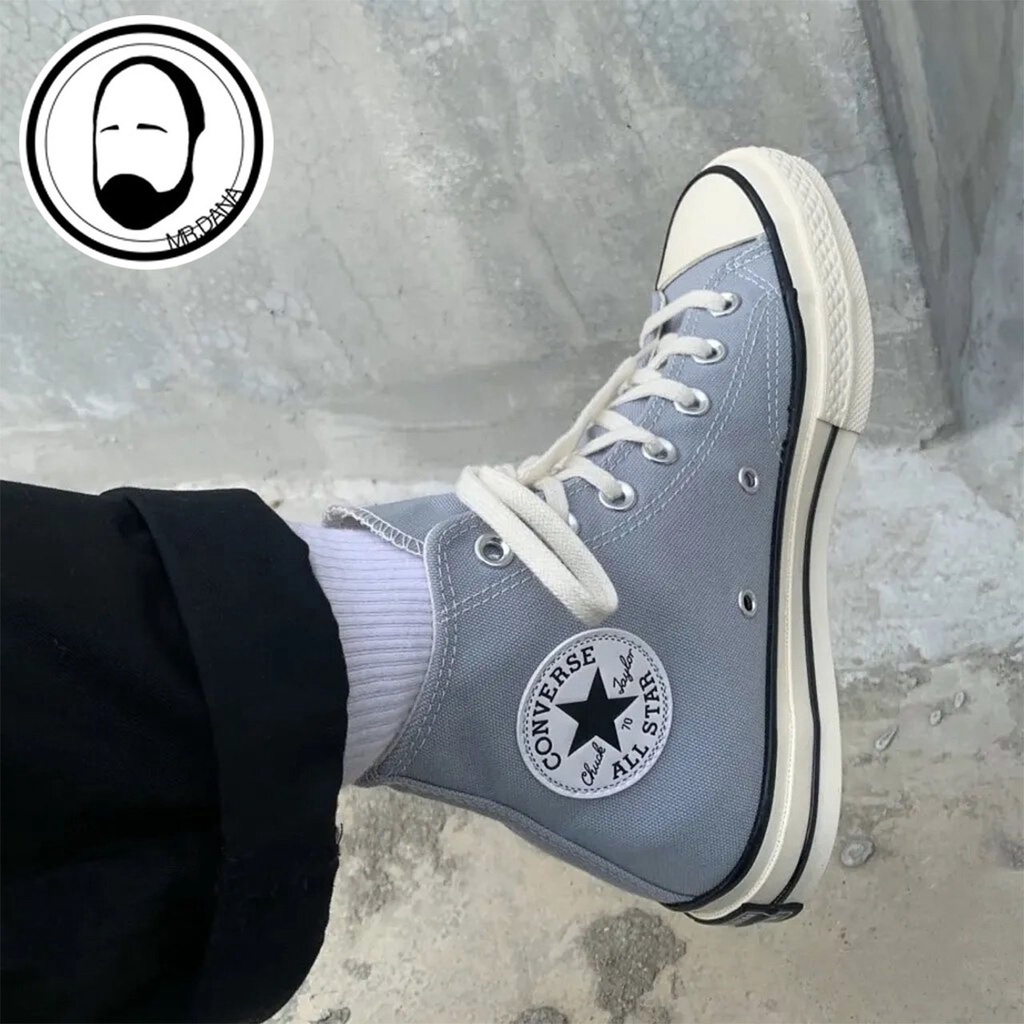 Converse gris claro discount altas