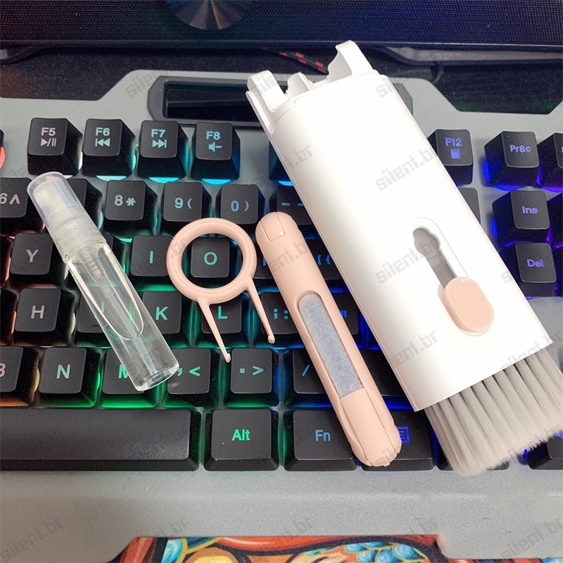 Kit de limpieza de teclado, 1 mini cepillo, 1 cepillo de limpieza, 1  removedor de tapas de teclado, 1 soplador de aire y 1 paño de limpieza,  también