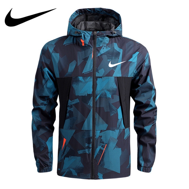 NIKE Chaqueta cortavientos con capucha para hombre del equipo