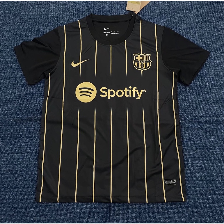 Camiseta de best sale barcelona negra