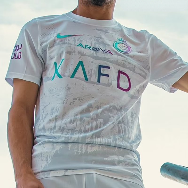 CRISTIANO RONALDO Camiseta Al Nassr Local 2023-2024 Versión Jugador