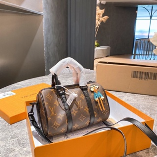 Las mejores ofertas en Bolsas Negro Caja Louis Vuitton y bolsos para Mujer