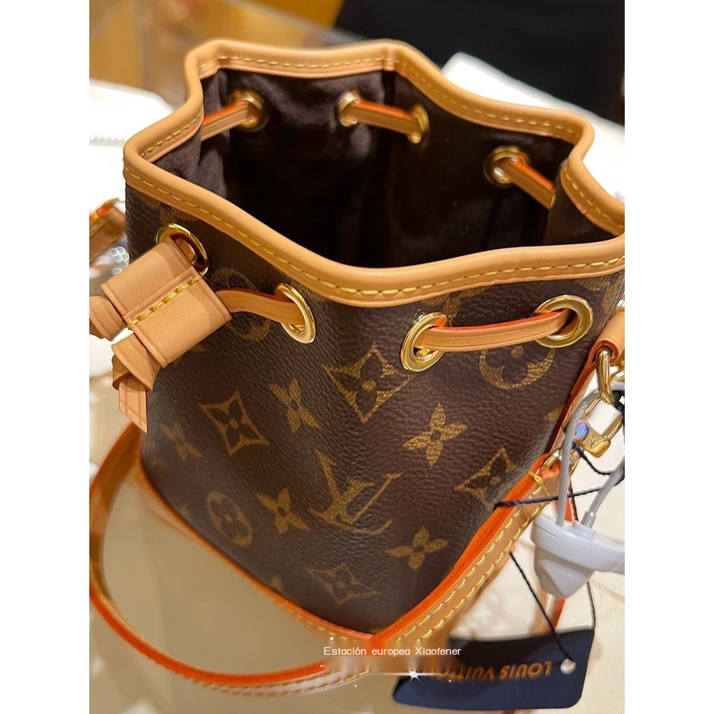 Bolsos De Mujer LV/Louis Vuitton Nuevo Estilo NANO NOE Pequeño Bolso De  Cubo Presbicia Portátil Hombro Mensajero M81266