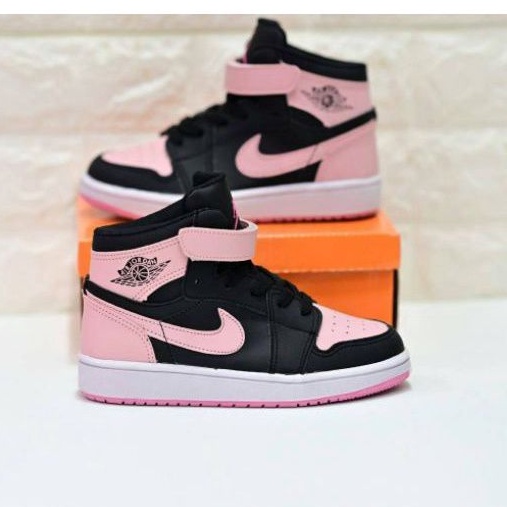 Nike jordan best sale rosa con negro