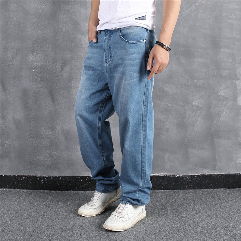 Jean best sale suelto hombre