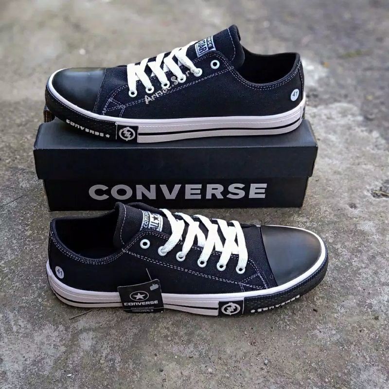 Nueva edicion 2025 de converse