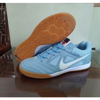 Nike Supreme X SB Gato limited edition futsal shoes, men's leather