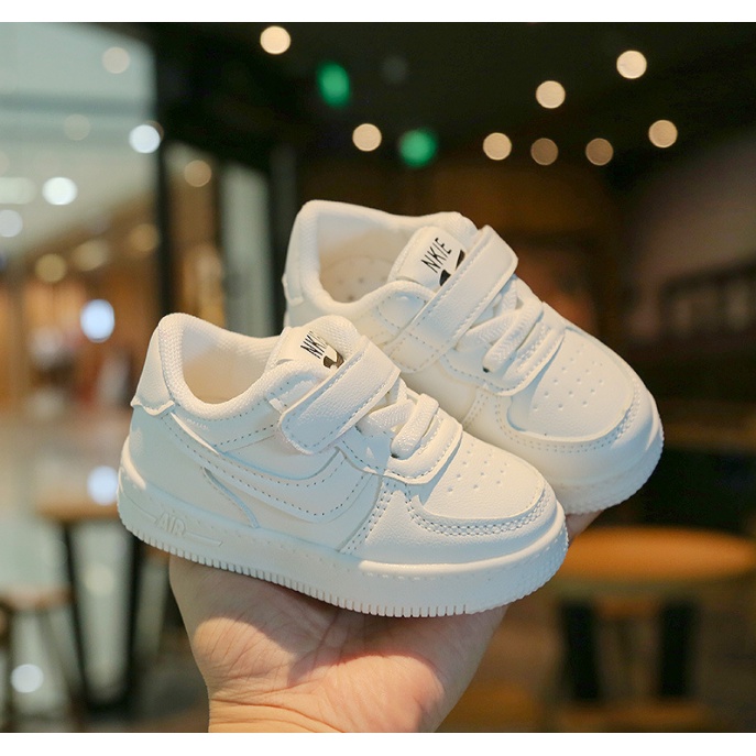 Zapatos para bebe de 4 online meses