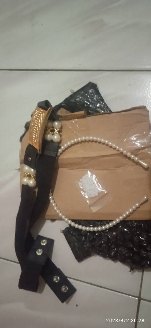 Cinturones de mujer con motivos de goma de perlas, los últimos motivos, cinturones  de mujer con motivos H.CC.CG.LV / cinturón de mujer para vestido/correa de  cintura de perlas para mujer
