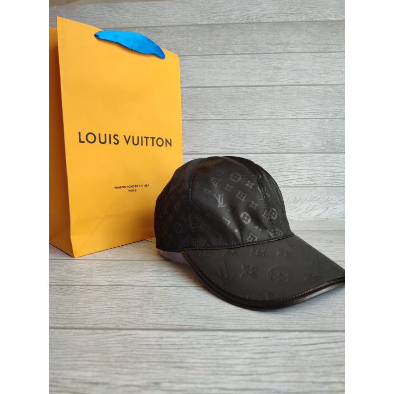 Louis Vuitton Sombrero Tipo Pescador Since 1854 Original