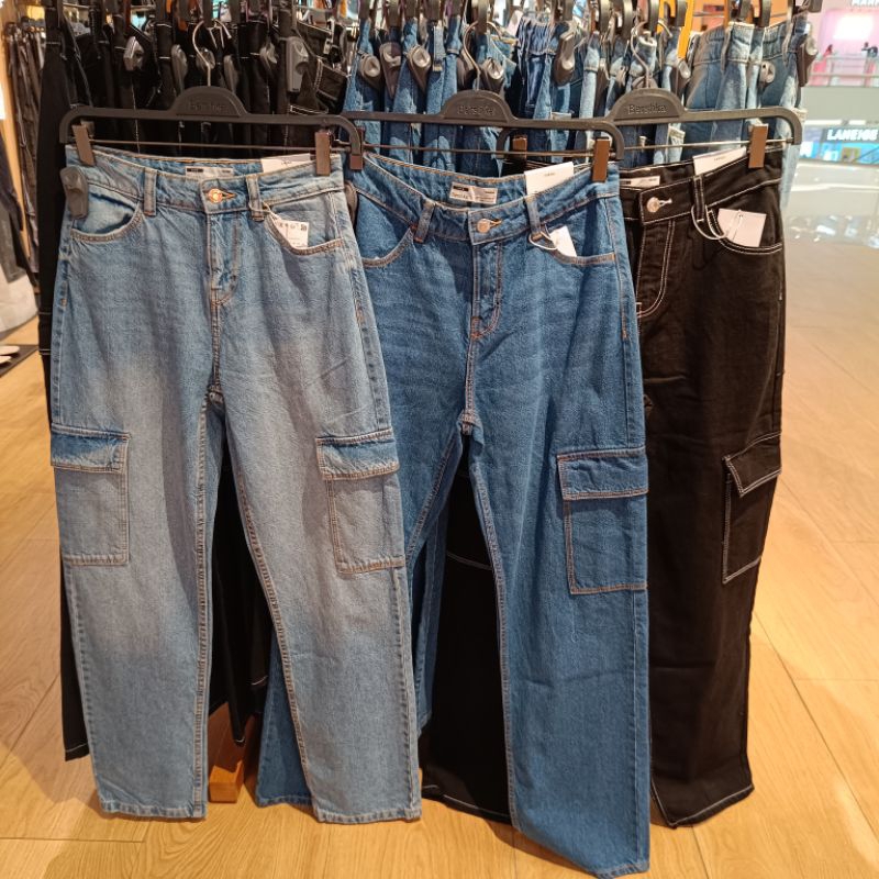 Pantalones Vaqueros Cargo BERSHKA Mujer Cremallera Servicio De