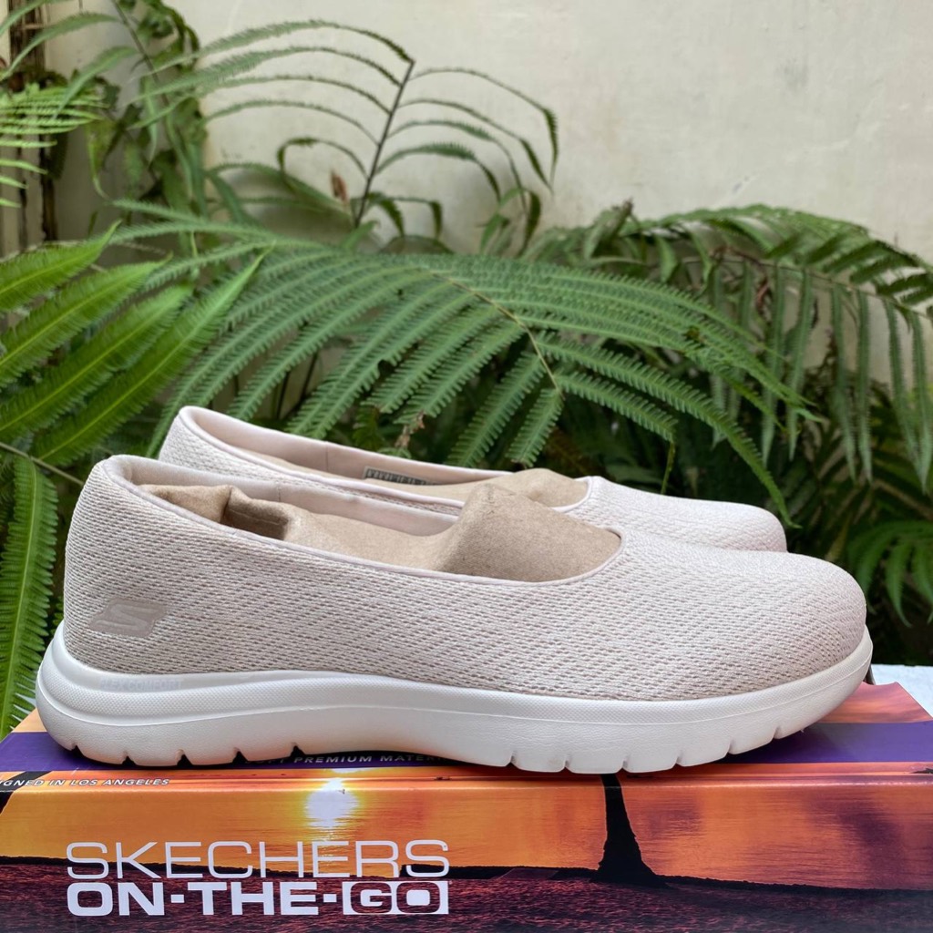 Zapatos ortopedicos shop skechers precios 5.0