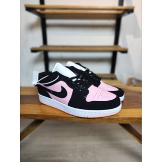 Tenis jordan negro online con rosa