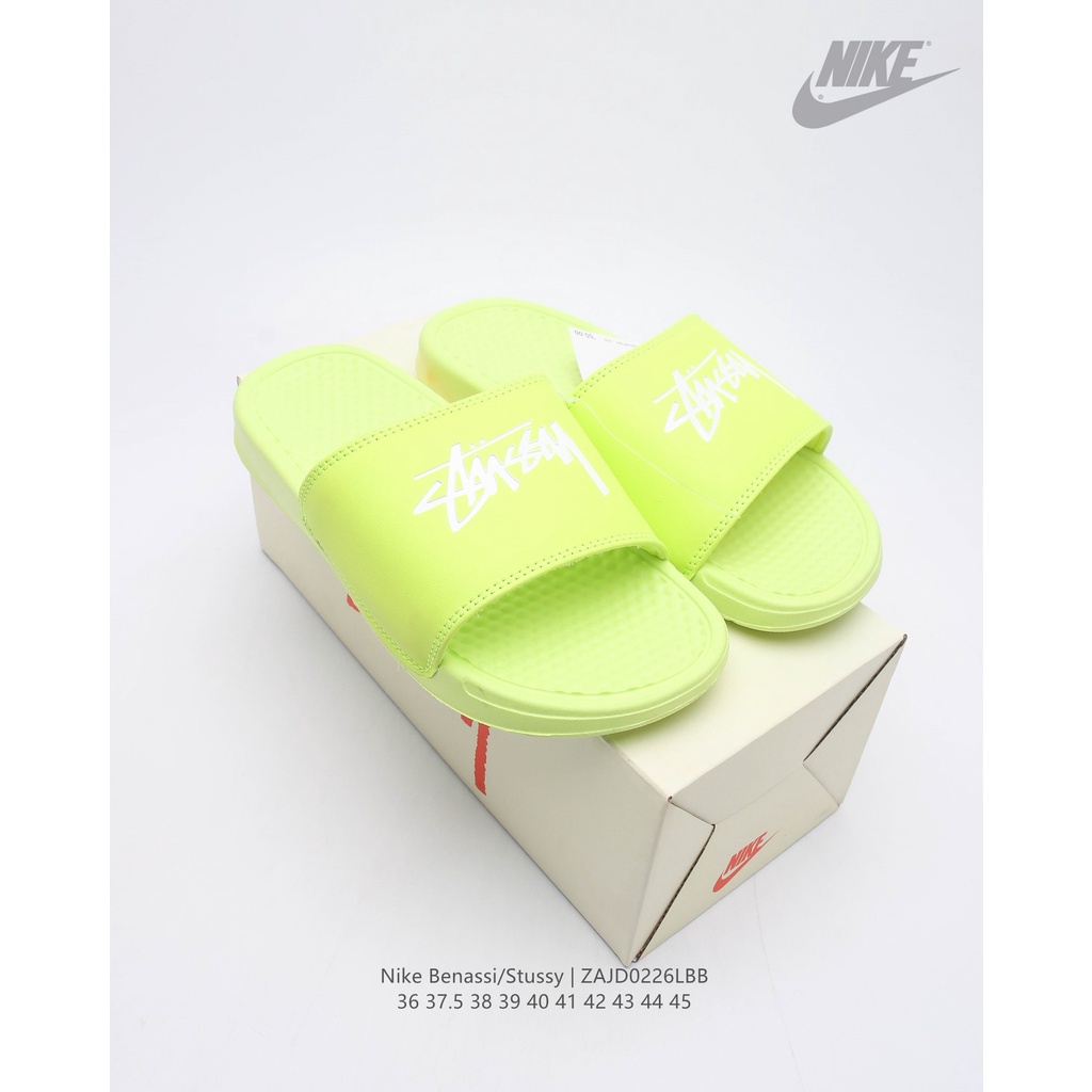 Stussy x Nike Benassi Tendencia De La Moda simple Todos Los Partidos Antideslizante Resistente Al Desgaste Chanclas Para Hombres Y Las Mujeres