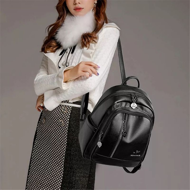 Tendencia de moda de mochila mujer con mochila de cuero mujer con estilo en  chaqueta con mochila de cuero accesorios de estilo formal mochila para la  vida urbana moderna diaria chica estudiante