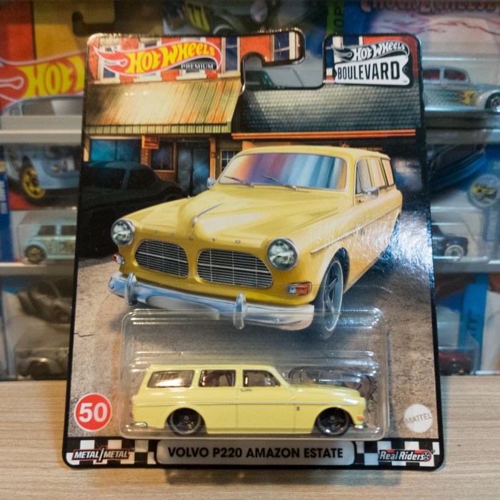 Hotwheels HOT WHEELS VOLVO P220 AMAZON ESTATE BOULEVARD HW PREMIUM ...