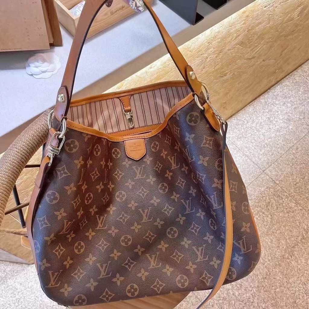 Louis vuitton bolso marron hotsell