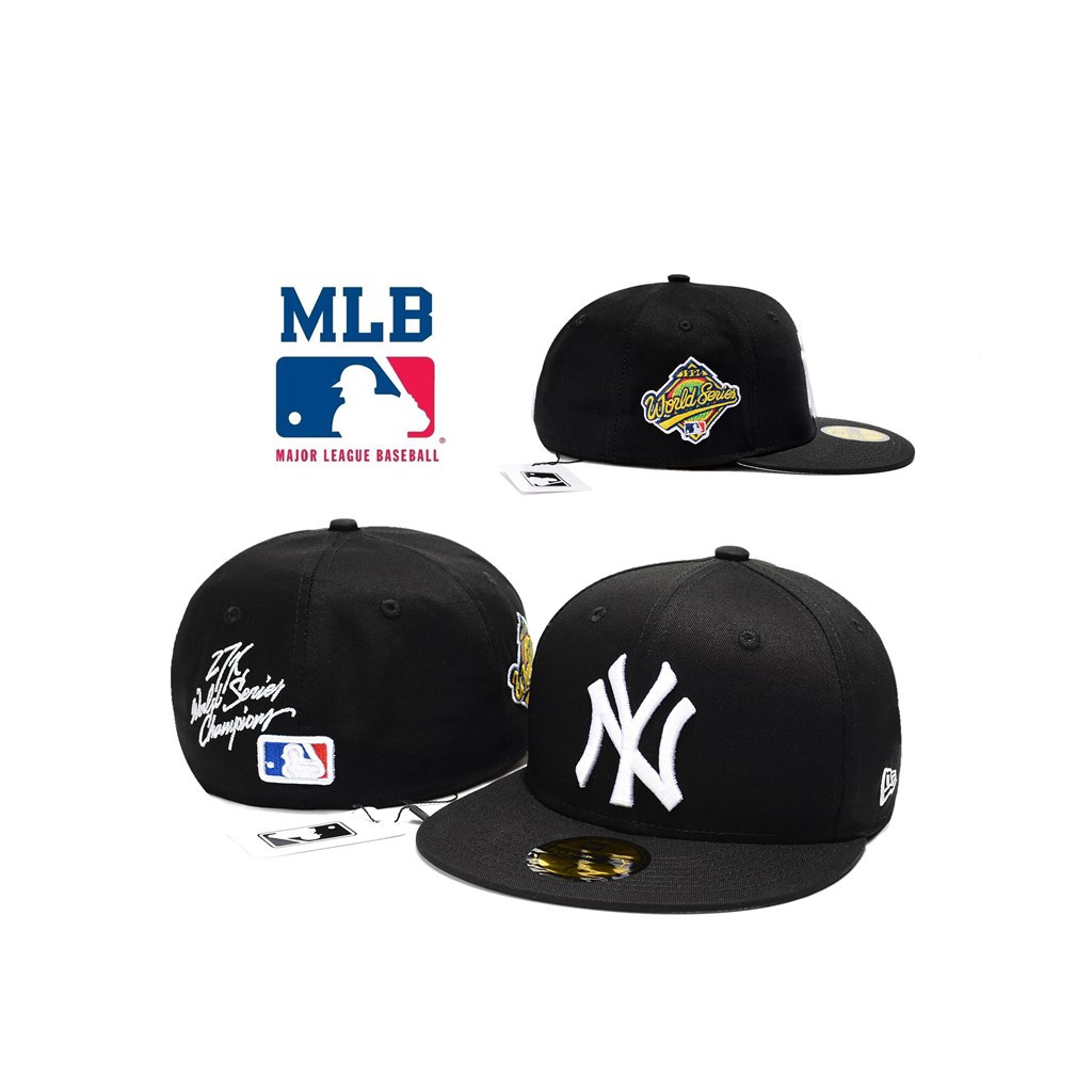 Gorra plana blanca y negra ajustada 59FIFTY Championships de New York  Yankees MLB de New Era