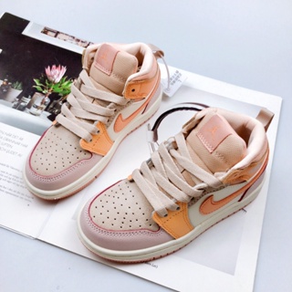 Calzado para niños grandes Air Jordan 1 Mid SE Craft.