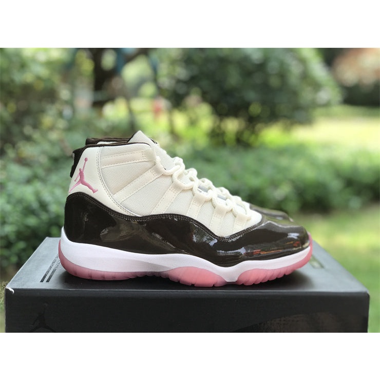 Jordan 11 2025 rosado con blanco