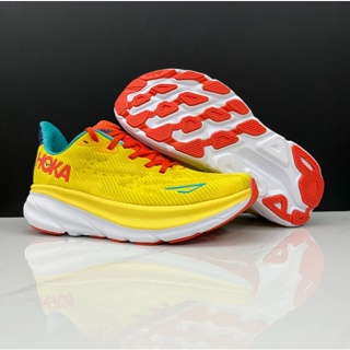 Hoka One One Mach 5 en promoción