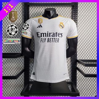 Camiseta Real Madrid 2023/2024 Versión Player Tercera Equipación. Talla L.
