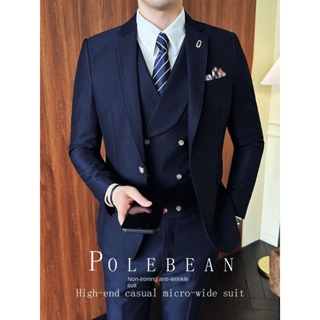 Hombres en traje discount formal