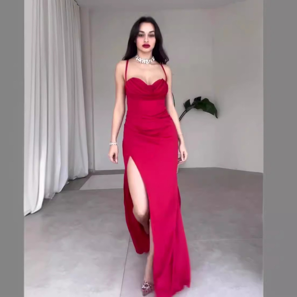 Vestidos largos de satén con tirantes spaghetti y cuerpo plisado Naranja