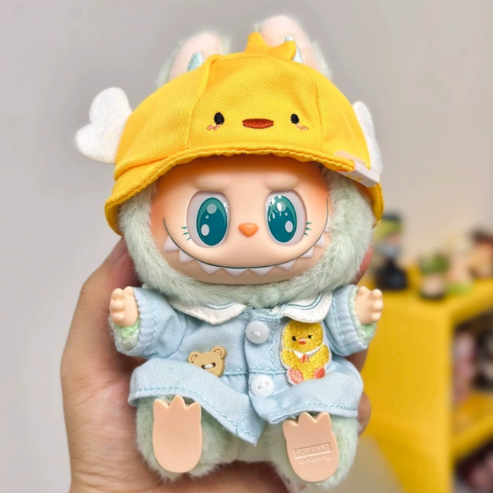 Labubu Con Ropa – Muñeca Original Popmart Para Vestir Y Usar Como Llavero, Impermeable